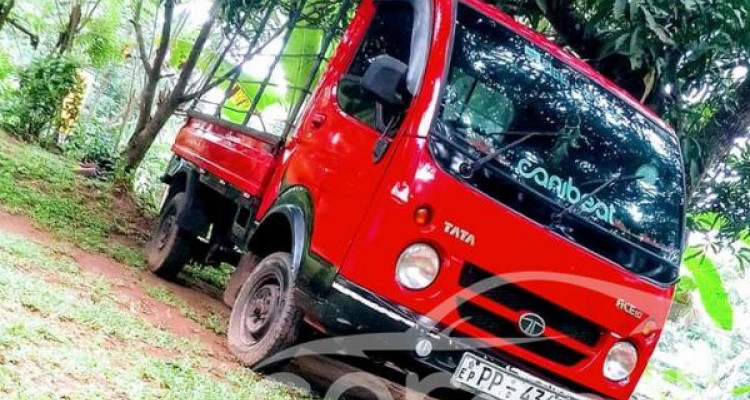 TATA ACE HT2 2010