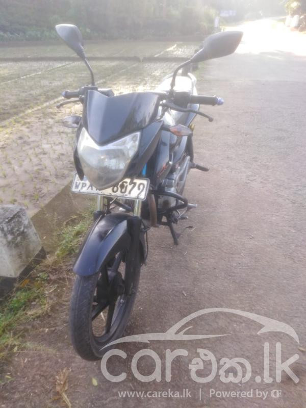 BAJAJ PULSAR 135 2012