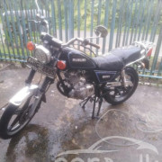 SUZUKI GN125 2002
