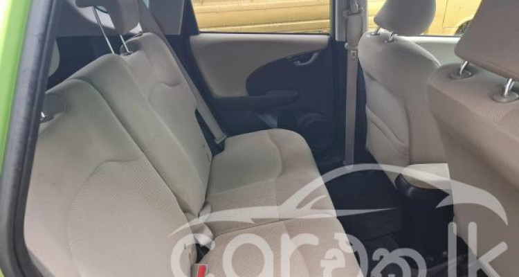 HONDA FIT GP1 2011