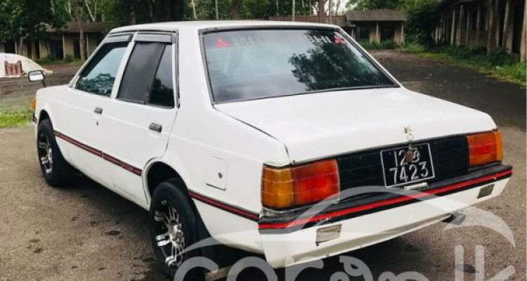 MITSUBISHI LANCER 1982