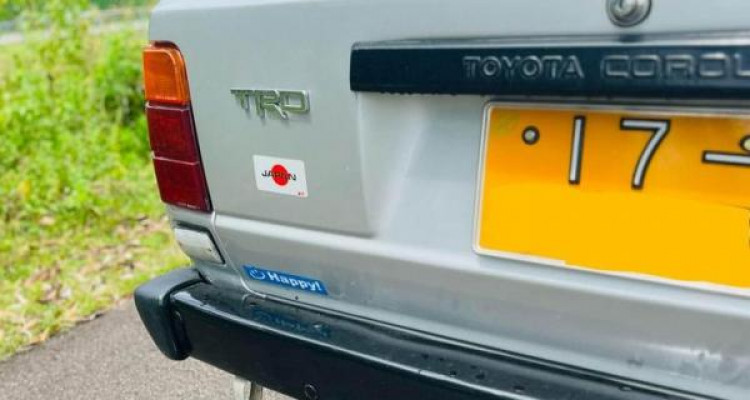TOYOTA COROLLA KE72 1986