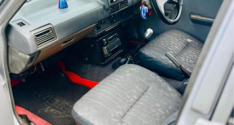 TOYOTA COROLLA KE72 1986