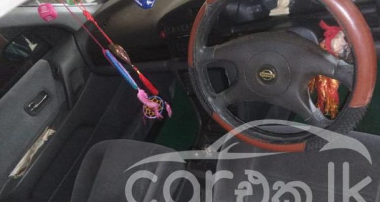 NISSAN BLUEBIRD 1997