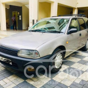 NISSAN AVENIR 1996