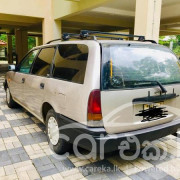 NISSAN AVENIR 1996