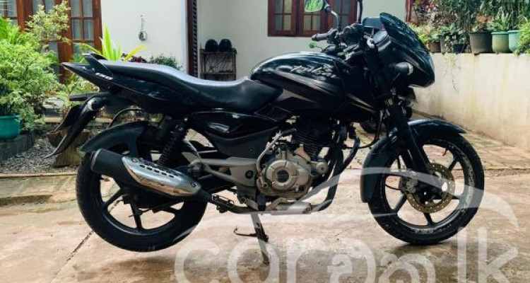 BAJAJ PULSAR 2015