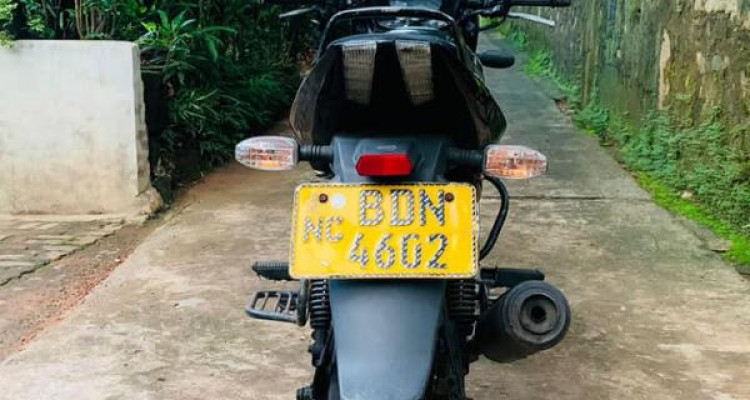 BAJAJ PULSAR 2015