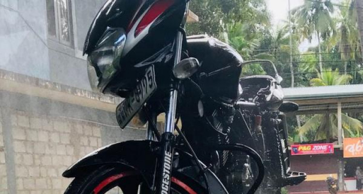 BAJAJ DISCOVER 150 2011