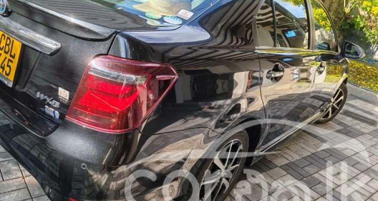 TOYOTA AXIO 2018