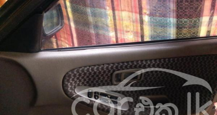 NISSAN SUNNY 1993