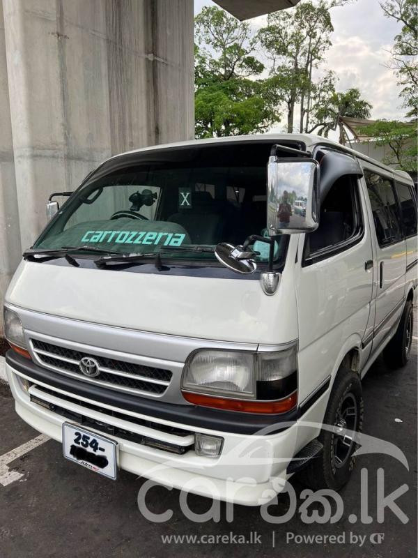 TOYOTA DOLPHIN LH103 1995