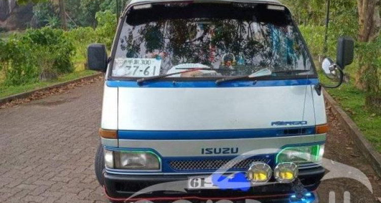 ISUZU FARGO 1986