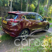 HONDA VEZEL 2014