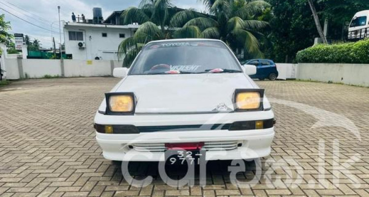 TOYOTA COROLLA II 1988
