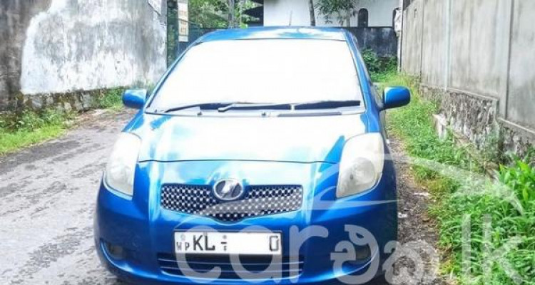 TOYOTA VITZ 2007