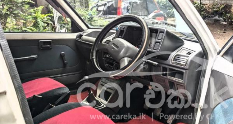 SUZUKI MARUTI 800 2011