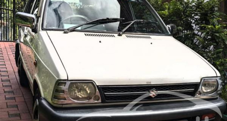 SUZUKI MARUTI 800 2011