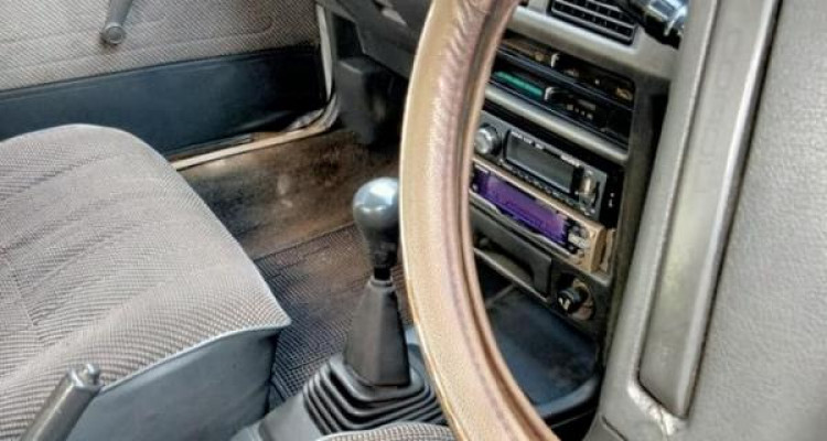 TOYOTA COROLLA 1988