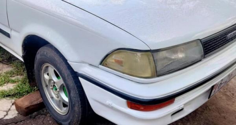 TOYOTA COROLLA 1988