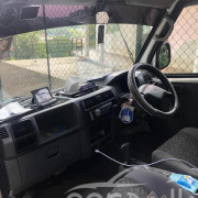MITSUBISHI MINICAB 2000