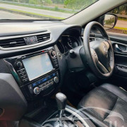 NISSAN X TRAIL 2015