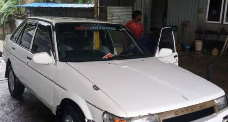 TOYOTA COROLLA 1989
