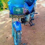 TVS VICTOR 2004