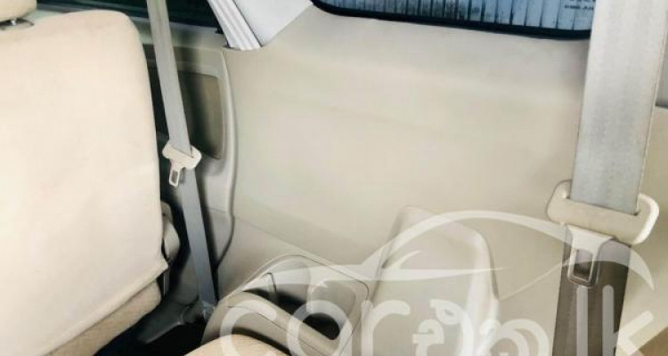 TOYOTA AVANZA 2012
