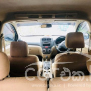 TOYOTA AVANZA 2012