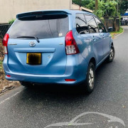 TOYOTA AVANZA 2012