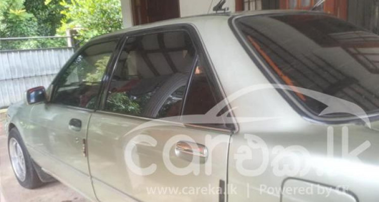 TOYOTA CARINA AT170 1989