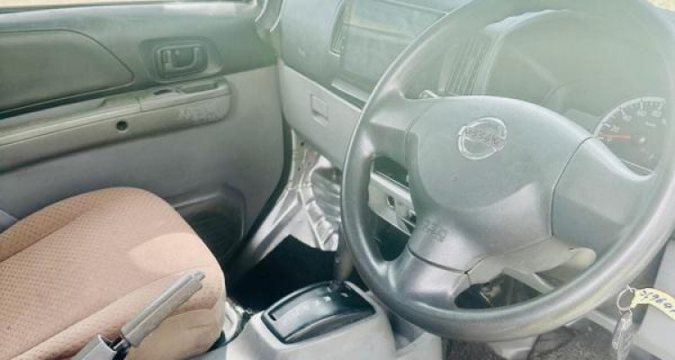 NISSAN CLIPPER NV100 2013