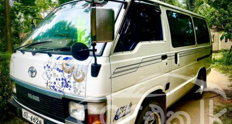 TOYOTA HIACE 1988