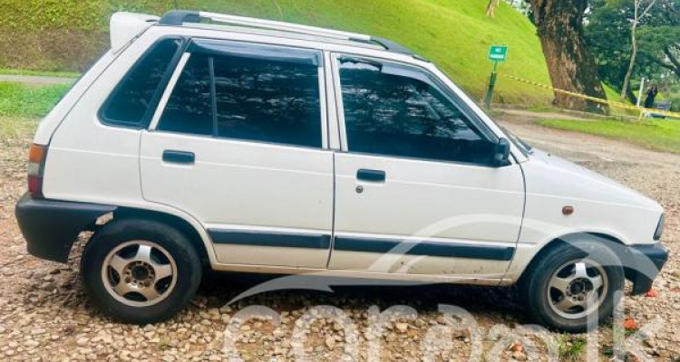 SUZUKI MARUTI 800 2000