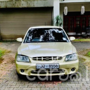 HYUNDAI ACCENT 2001