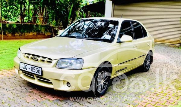 HYUNDAI ACCENT 2001