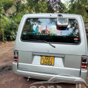 NISSAN VANETTE 1998