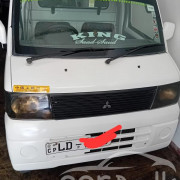 MITSUBISHI MINICAB 2007
