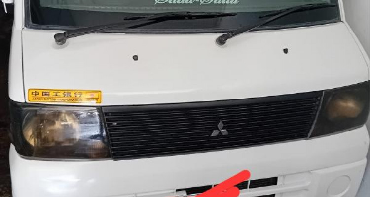 MITSUBISHI MINICAB 2007