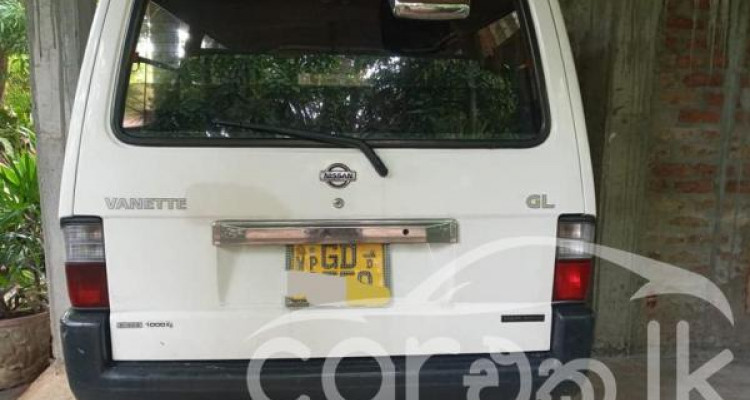 NISSAN VANETTE 2000
