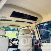 NISSAN CARAVAN 1998