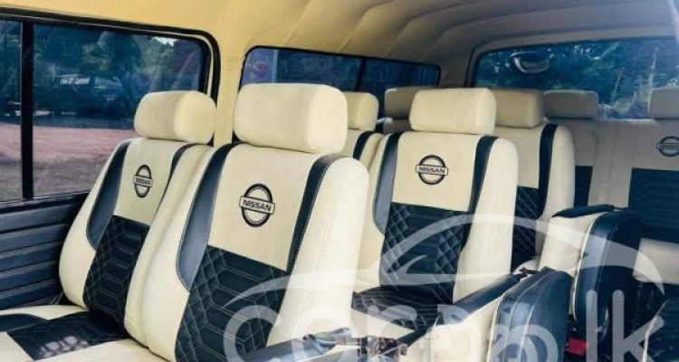NISSAN CARAVAN 1998