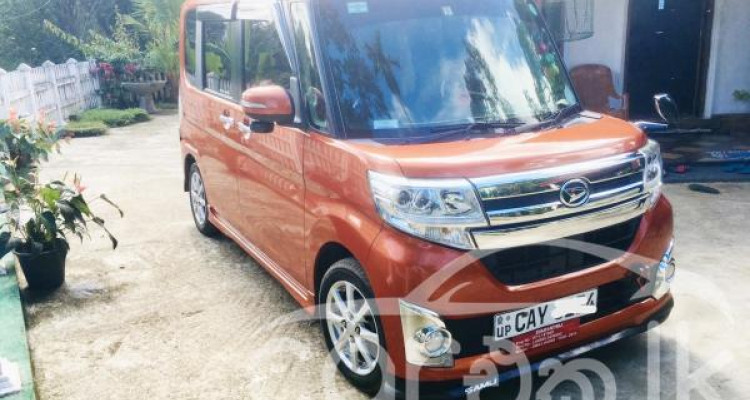 DAIHATSU TANTO 2015
