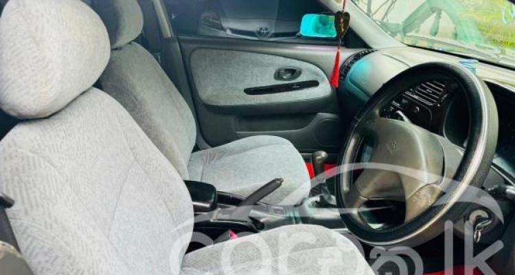 MITSUBISHI LANCER CK2 2000