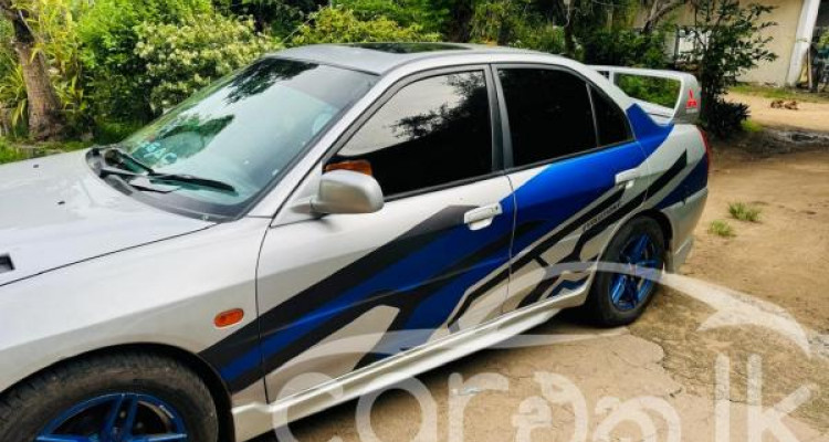 MITSUBISHI LANCER CK2 2000
