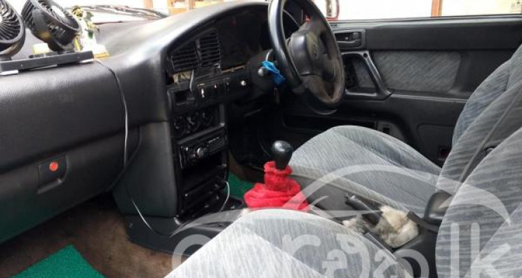 HYUNDAI ELANTRA 1993