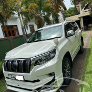 TOYOTA LAND CRUISER PRADO 2017