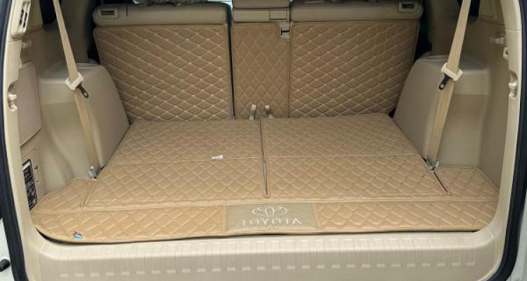 TOYOTA LAND CRUISER PRADO 2017