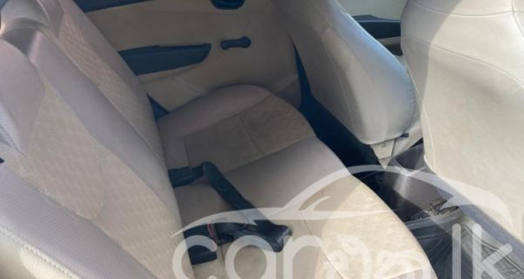 HYUNDAI EON 2017